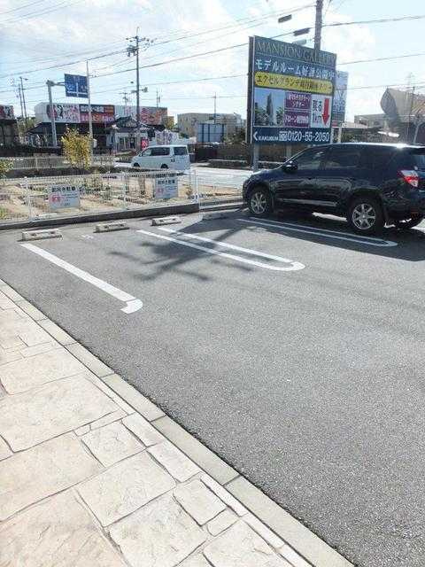 サンフラワー　　刈谷市の賃貸ならクラスホーム刈谷店の駐車場