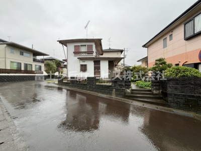 【前面道路含む現地写真】 | 磐田市見付（緑ケ丘）　売土地 | 公簿165.9㎡(50.18坪) / 宅地