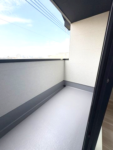 【バルコニー】 | 福岡市東区八田3丁目13期　4号棟（全6棟）【仲介手数料無料・0円】 | 施工例。施工例は完成時と異なる場合があります。