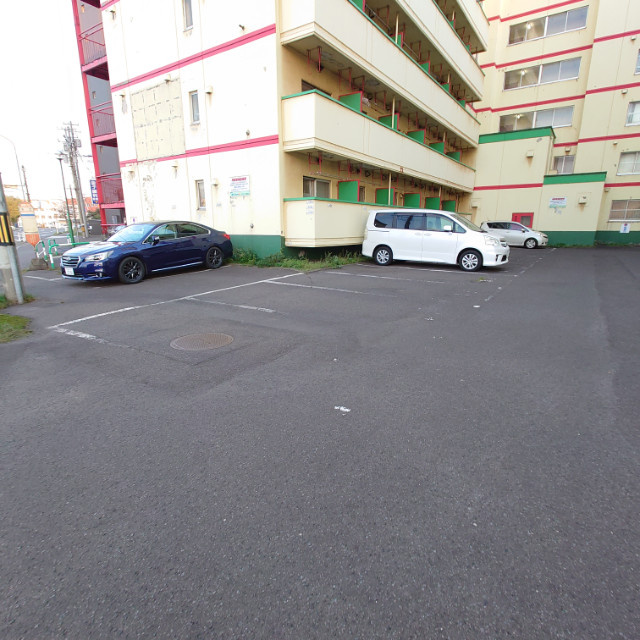 室蘭東町第２住宅のエントランス