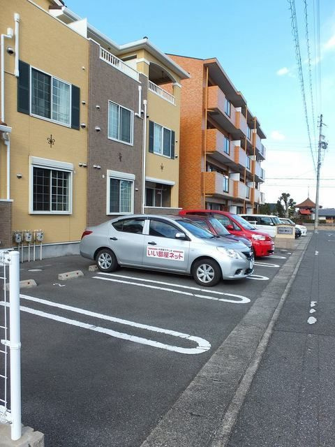 サンレミラティエⅢ　　刈谷市の賃貸ならクラスホーム刈谷店の駐車場