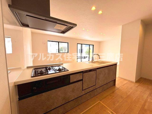 西武新宿線 花小金井駅 徒歩13分 新築戸建 西東京市芝久保町１丁目のキッチン