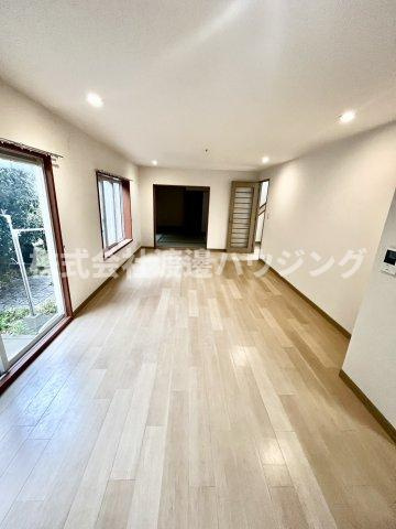 吹田市佐竹台４丁目１戸建の内装