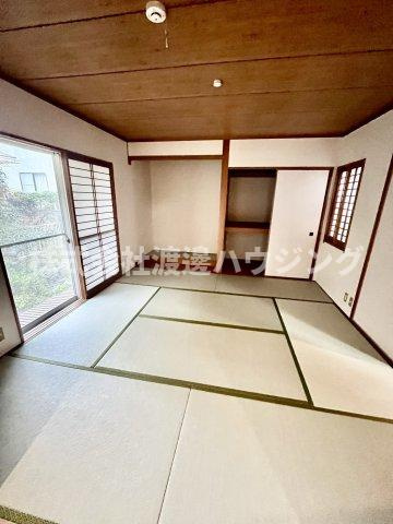 吹田市佐竹台４丁目１戸建の和室