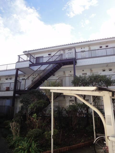 屋根付きの駐輪場