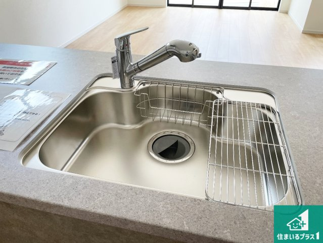 宝塚市売布　第2期　新築一戸建ての設備|広々としたシンクで食器洗いも楽々！