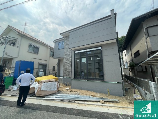 宝塚市売布　第2期　新築一戸建ての外観|周辺は落ち着いた街並みの住宅地！子育てがしやすい住環境です！まだ未完成ですが、現地でしかわからない事もございます。是非一度ご覧ください。