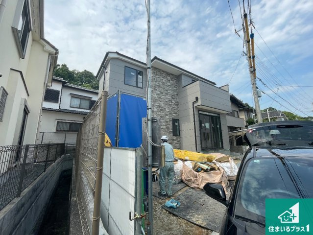 宝塚市売布　第2期　新築一戸建ての外観|周辺は落ち着いた街並みの住宅地！子育てがしやすい住環境です！まだ未完成ですが、現地でしかわからない事もございます。是非一度ご覧ください。
