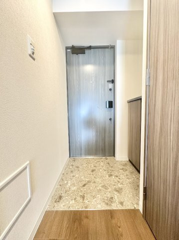 S-RESIDENCE堀田beauteの玄関