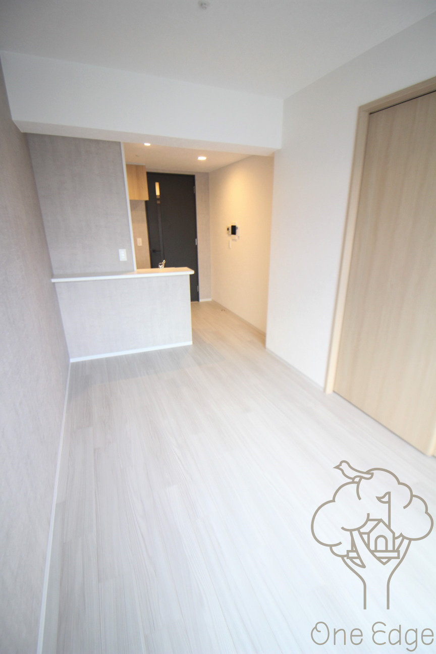 レジュールアッシュ三国本町の居間・リビング