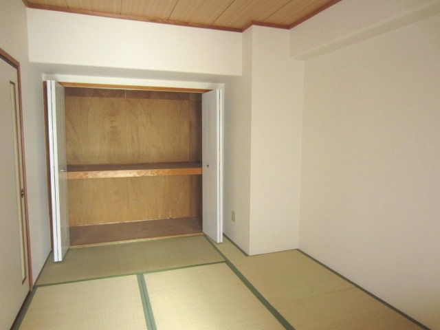 【収納】 | 新栄プロパティー泉佐野