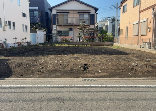 【外観】 | 販売されている全ての土地が、宅地用の土地であるとは限りません。都市計画法に基づき、基本的に住宅を建てることができるのは土地計画区であることに加え、市街化区域として定められている地域のみとなっています。