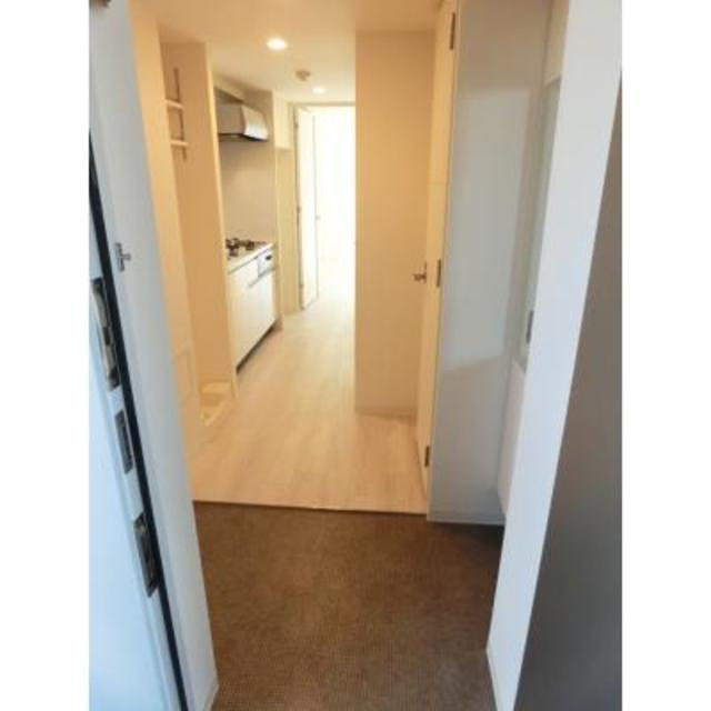 アーバネックス西新宿の玄関|※写真は同タイプ住戸です。