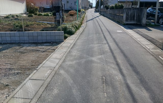 リーブルガーデン．S　深谷宿根第４　の前面道路含む現地写真|現地前面道路（2026年03月10日）撮影