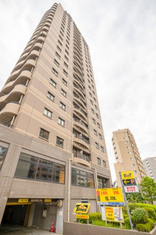 センテニアルタワーの外観