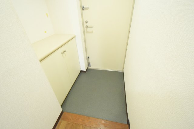 グレイスコート多摩川の玄関|きれいな玄関です