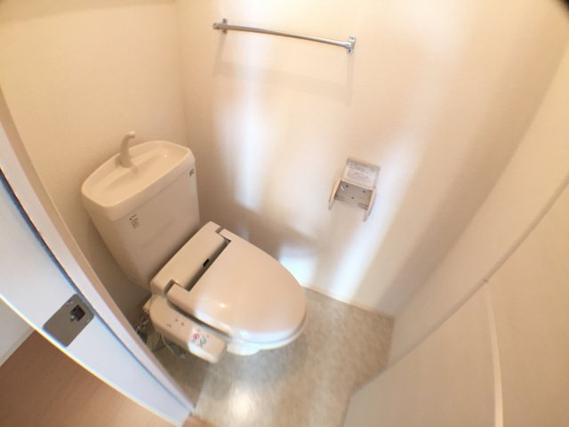 インターフレグラント B棟のトイレ|※室内画像は別号室のもの