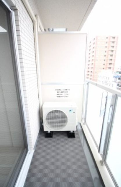 【バルコニー】