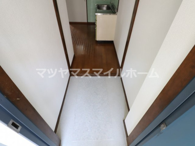 【玄関】 | エスポワール辻本