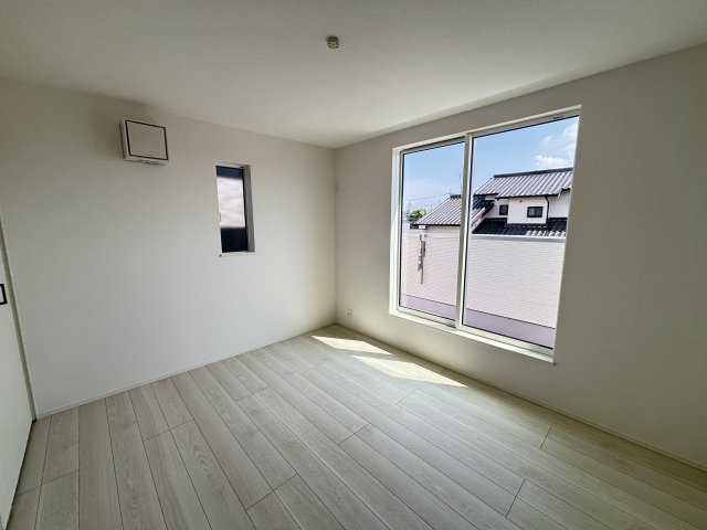 知立市八橋町的場83番地1『仲介手数料無料』新築一戸建て・建売の洋室
