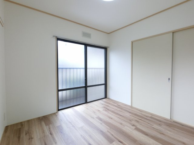 【洋室】