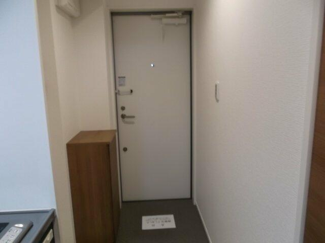 同棟別室
