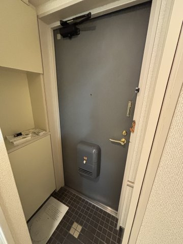 ＳＡＮＫＯ　ＨＥＩＧＨＴＳ　ＯＳＡＫＩの玄関