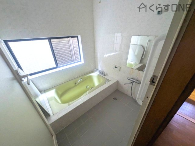 【浴室】 | 姫路市飾磨区阿成渡場／中古戸建