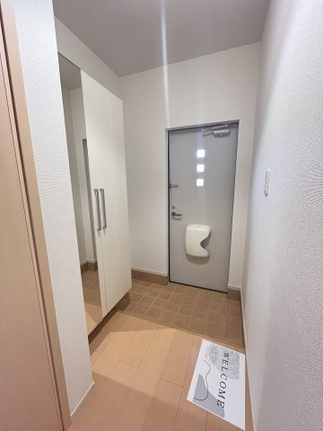 ドルチェヴィータ壱号館の玄関