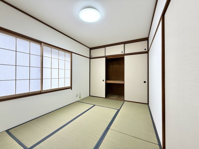 ライオンズマンション平和が丘の和室