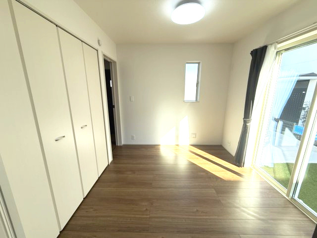 ハートフルタウン前橋市青柳町431番　A号棟の洋室|１階洋室です。4.5帖の広さです。