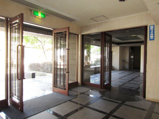 【エントランス】 | 新栄プロパティー泉佐野