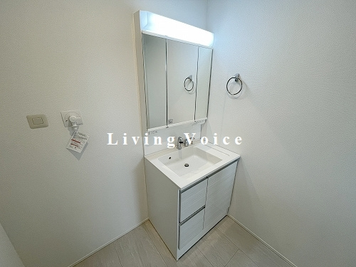 【独立洗面台】 | 【仲介手数料０円】綾瀬市蓼川4期　新築一戸建て　2号棟　全2棟 | 綾瀬市蓼川4期　新築一戸建て　全2棟