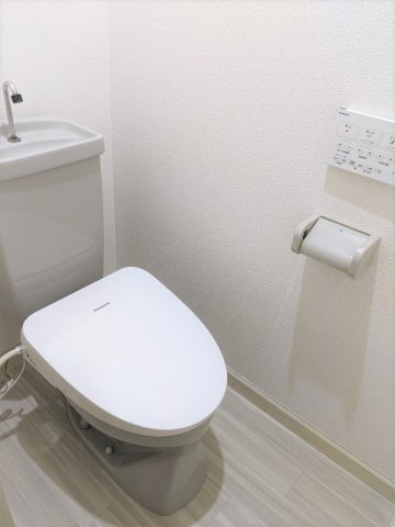 大牟田市大字三池の一棟アパートのトイレ