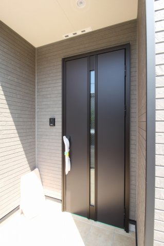 旭町第1　新築戸建　の玄関