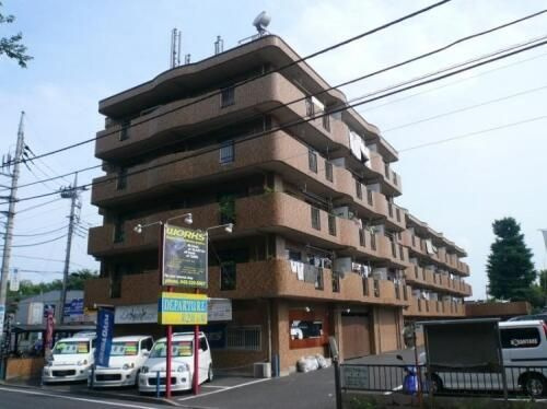 グロスファミーレ