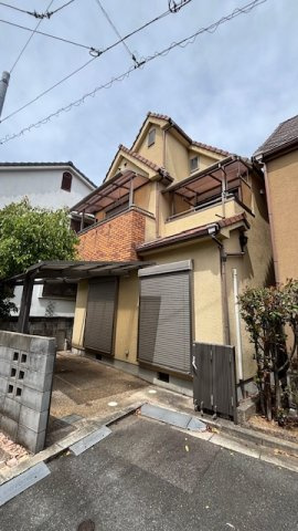 兵庫県伊丹市山田3丁目　中古戸建