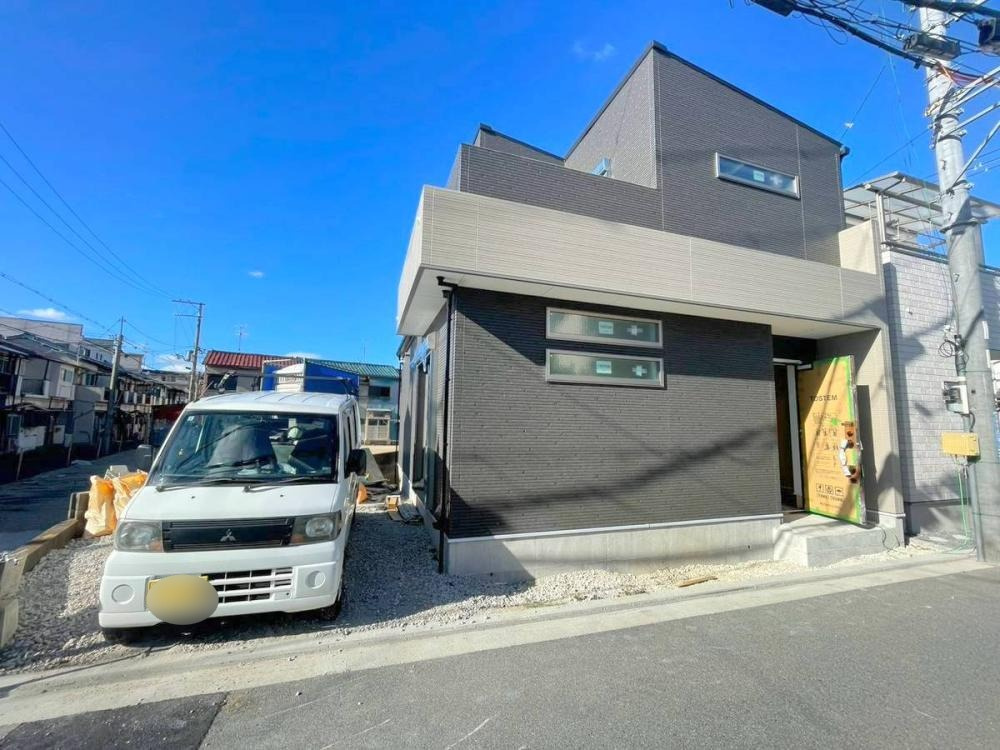 ハピレハウス天美パート1の前面道路含む現地写真