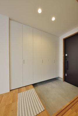 【玄関】 | 彦根市栄町2丁目中古戸建 | ※新築時(2018年8月)撮影