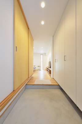 【玄関】 | 彦根市栄町2丁目中古戸建 | ※新築時(2018年8月)撮影