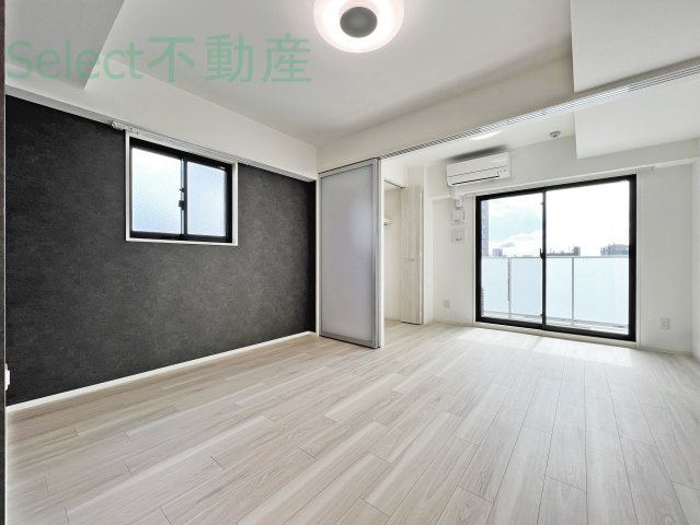 グランドゥール名駅西(旧ルネフラッツ名駅西)の居間・リビング
