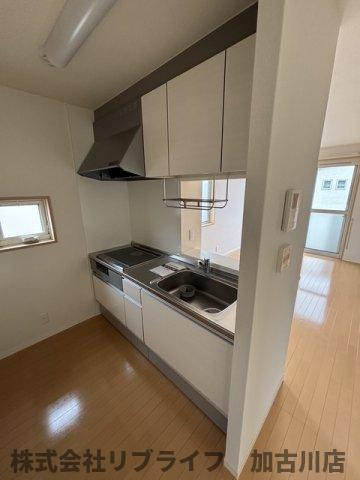 ベルクール加東　A棟のキッチン