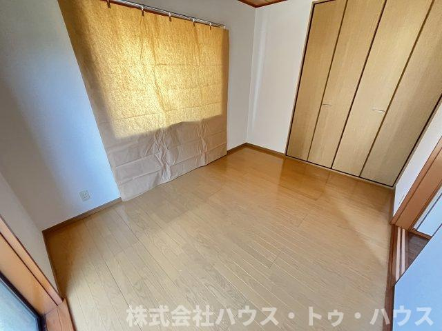 リーフコート江戸川台A棟の洋室