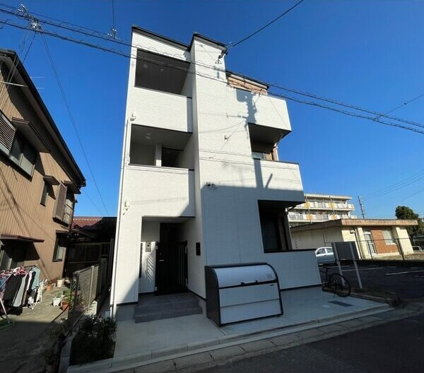 CRASTINE東味鋺3丁目Ⅱ(クラスティーネの外観