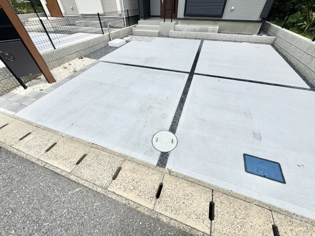 千葉市花見川区さつきが丘2丁目の玄関|建築施工例