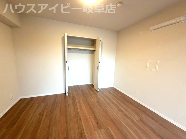 【洋室】の画像