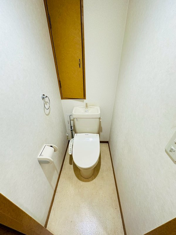 熊本市中央区黒髪２丁目の賃貸マンションのトイレ