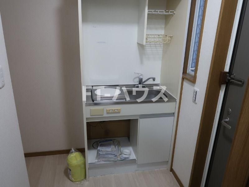 ファミール仲村Bのキッチン