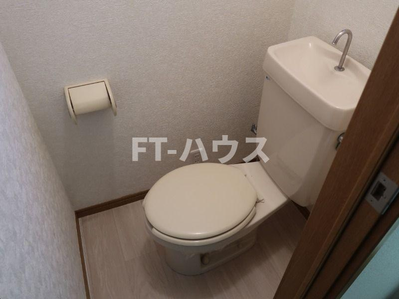 ファミール仲村Bのトイレ