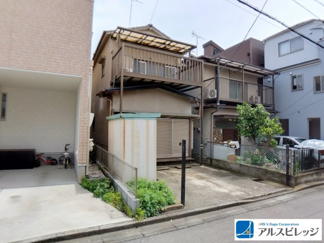 中古／富士見市関沢３丁目の外観|カースペースあり！（車種による）